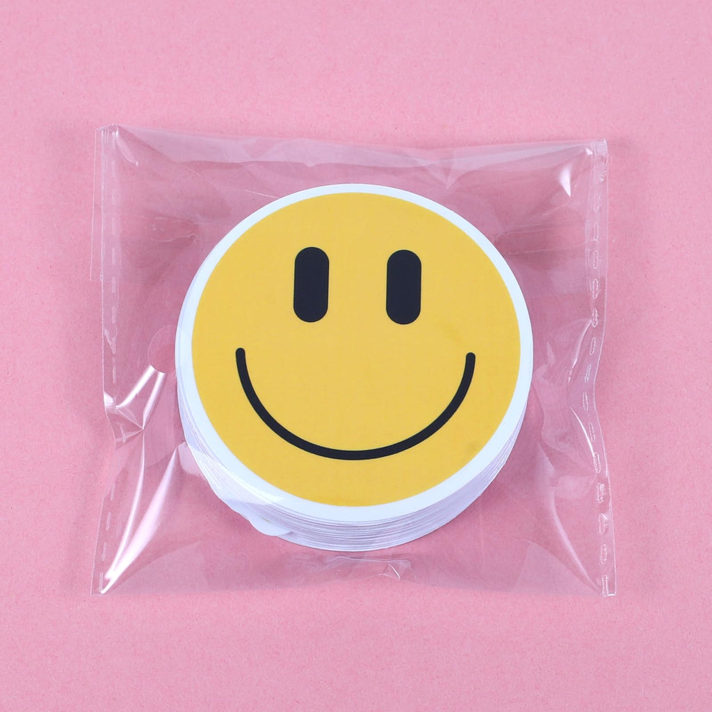 Wercokt 50PCS Smile Face Stickers Cute Water Bottle Stickers for Kids | Waterproof, PVC Material, for Teaching Rewards, Notebooks, Stationery, Luggage, Cartoon Happy Sticker