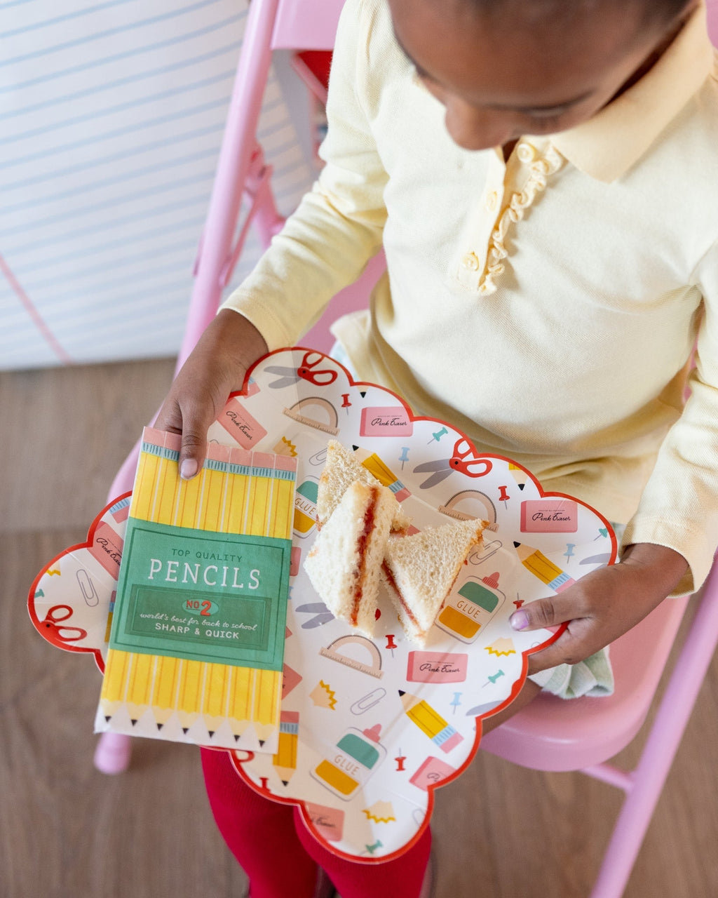Occasions Pencils DinnerNapkin